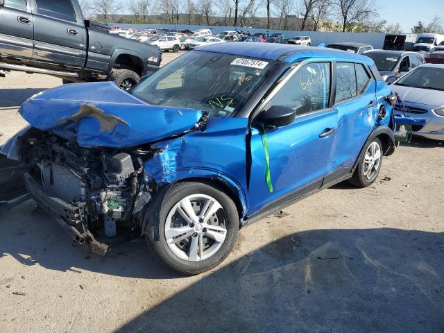  Salvage Nissan Kicks