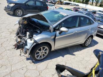  Salvage Ford Fiesta