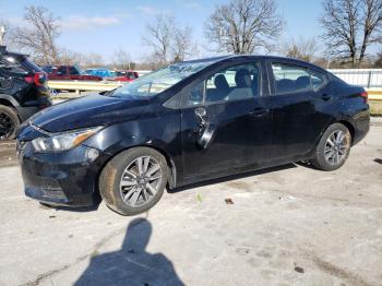  Salvage Nissan Versa