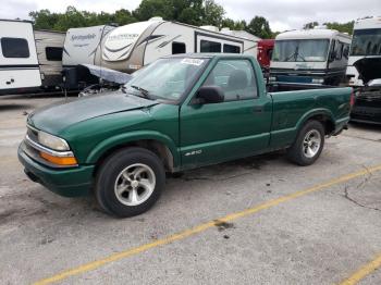  Salvage Chevrolet S-10