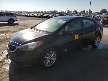  Salvage Kia Forte