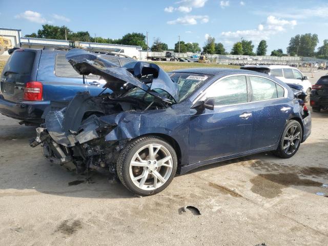  Salvage Nissan Maxima