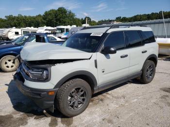  Salvage Ford Bronco