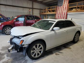  Salvage Chrysler 300