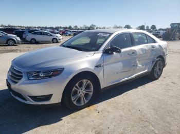  Salvage Ford Taurus