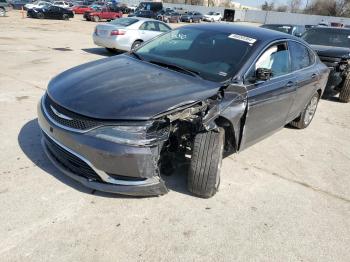  Salvage Chrysler 200