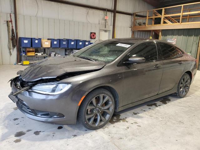  Salvage Chrysler 200