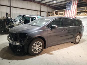  Salvage Chrysler Pacifica