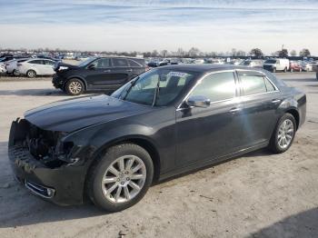  Salvage Chrysler 300