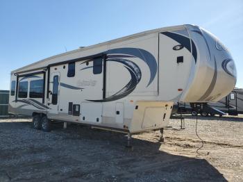  Salvage Wildwood 5th Wheel