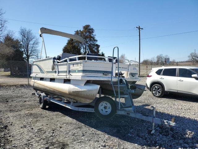  Salvage Sun Tracker Boat W Trl