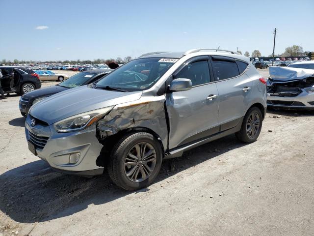  Salvage Hyundai TUCSON