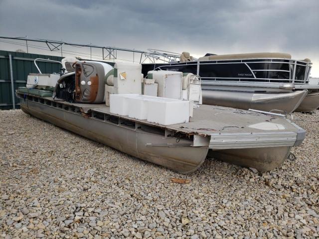  Salvage Jc Boat