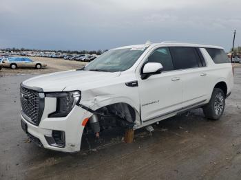 Salvage GMC Yukon