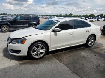  Salvage Volkswagen Passat
