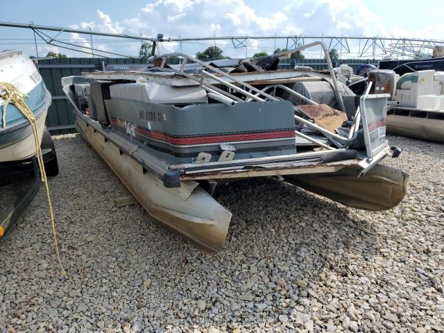  Salvage Sun Tracker Partybarge