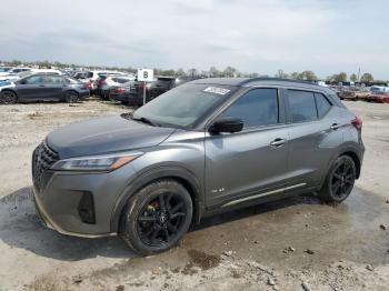  Salvage Nissan Kicks