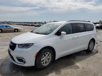  Salvage Chrysler Pacifica
