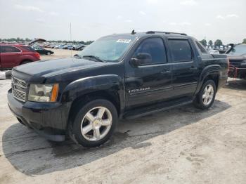  Salvage Chevrolet Avalanche