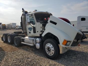  Salvage Mack 600 Chn
