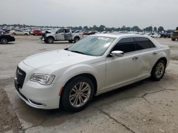 Salvage Chrysler 300