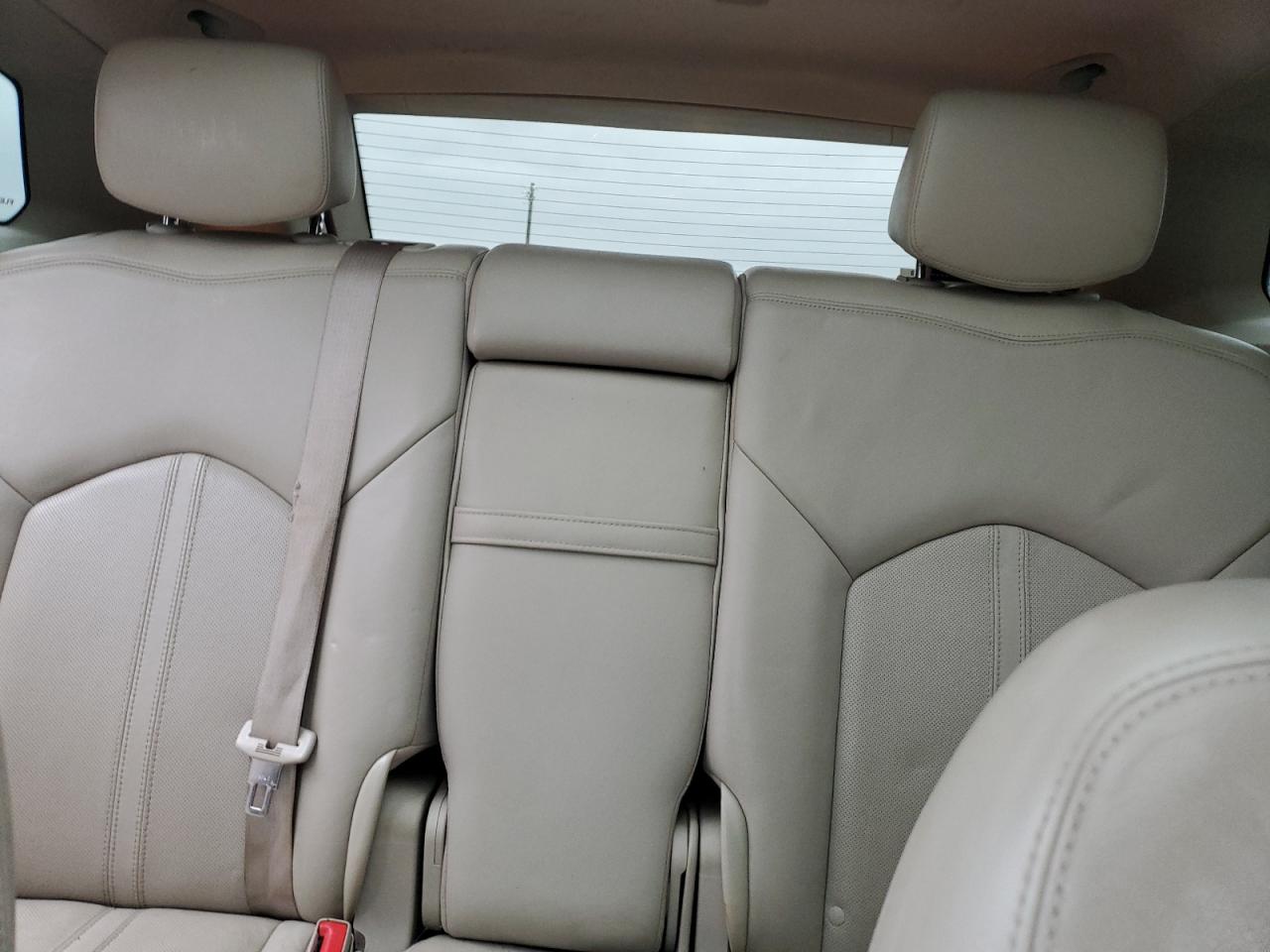 Cadillac SRX Luxury Collection Image 9