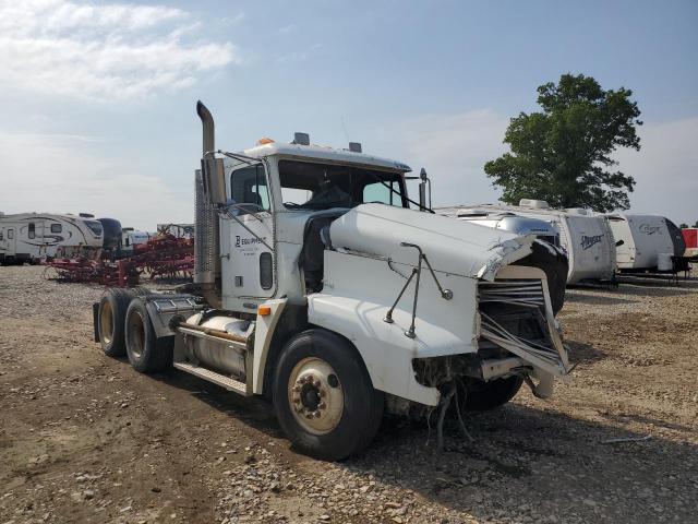  Salvage Freightliner Convention