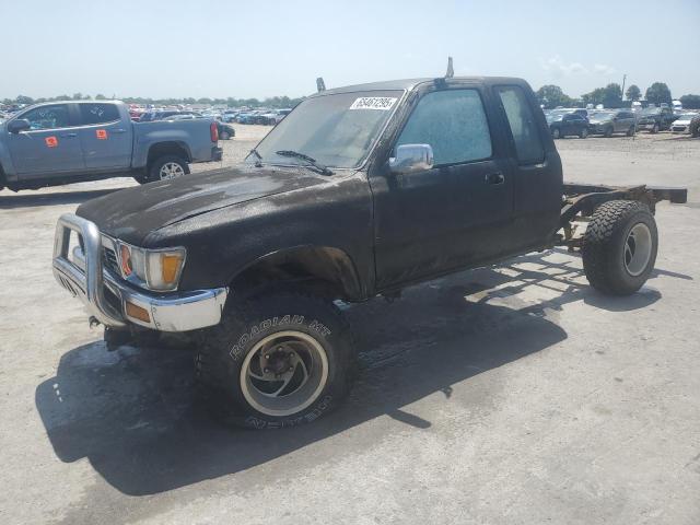  Salvage Toyota Pickup