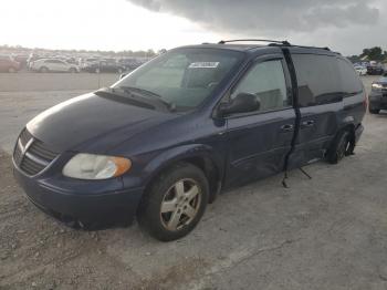  Salvage Dodge Caravan