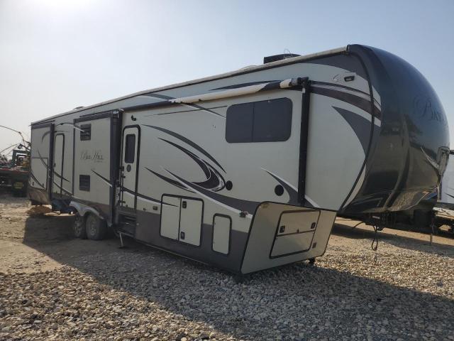  Salvage Ever 5th Wheel
