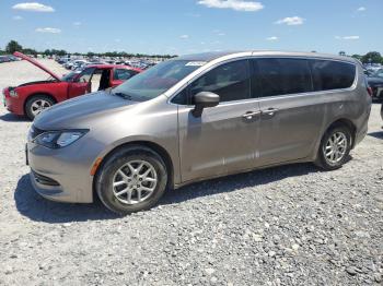  Salvage Chrysler Pacifica
