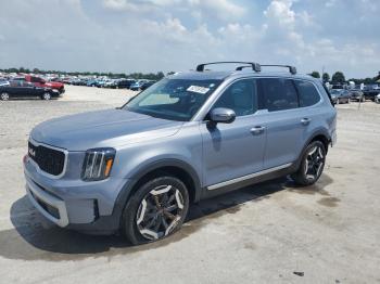  Salvage Kia Telluride
