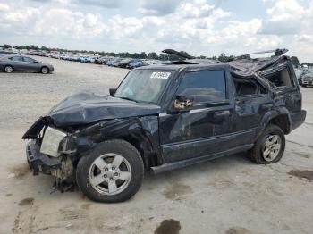  Salvage Jeep Commander