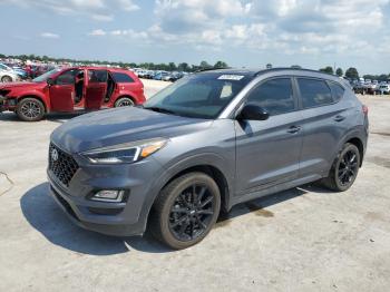  Salvage Hyundai TUCSON