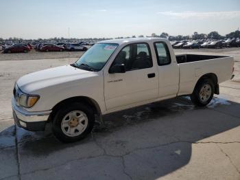  Salvage Toyota Tacoma