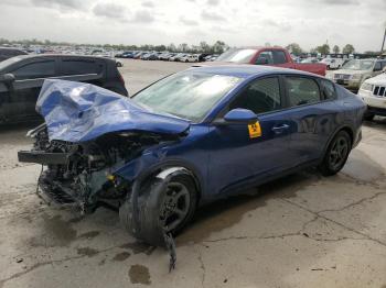  Salvage Kia K4 Lx