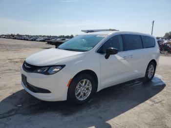  Salvage Chrysler Minivan