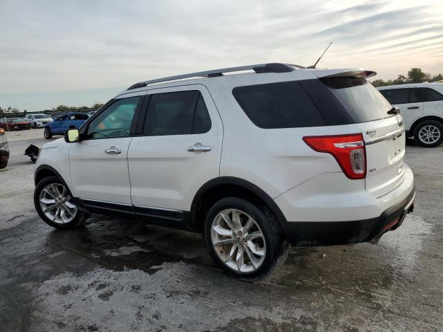 Ford Explorer Xlt Image 4