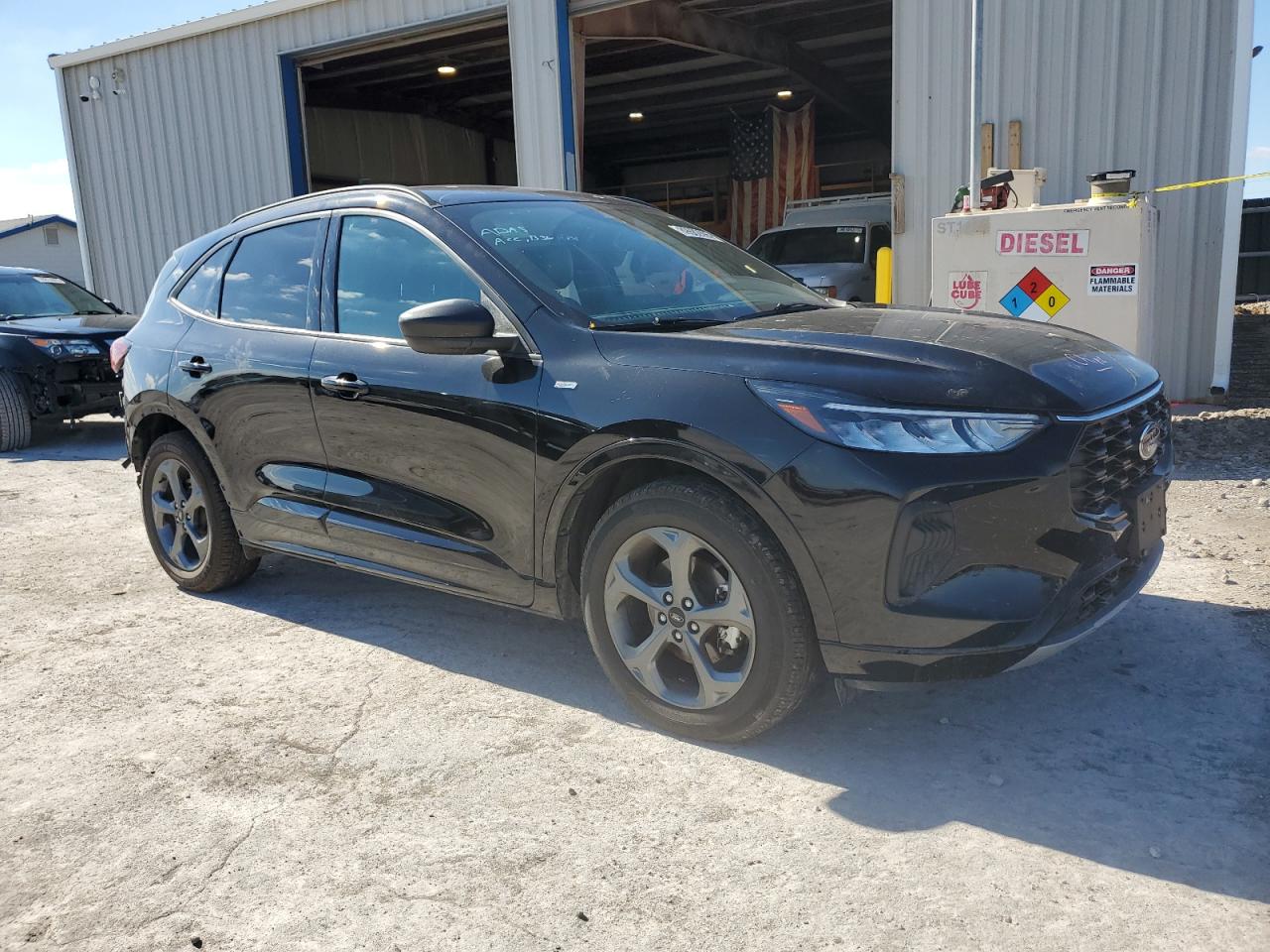 Ford Escape St Line Image 14