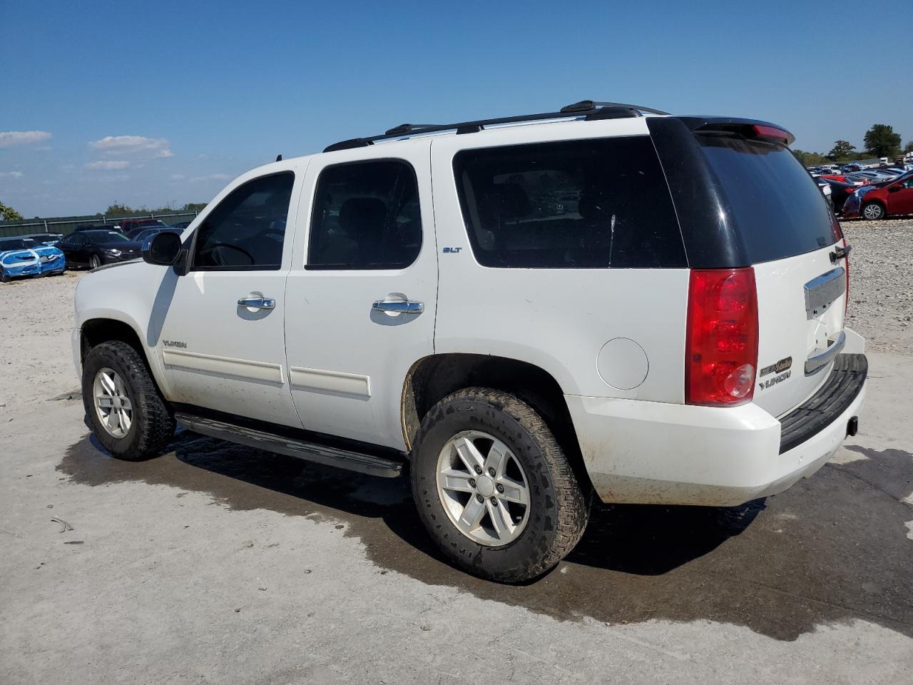 GMC Yukon Slt Image 13