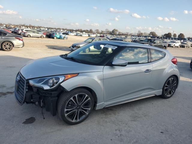  Salvage Hyundai VELOSTER