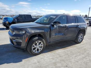  Salvage Jeep Grand Cherokee