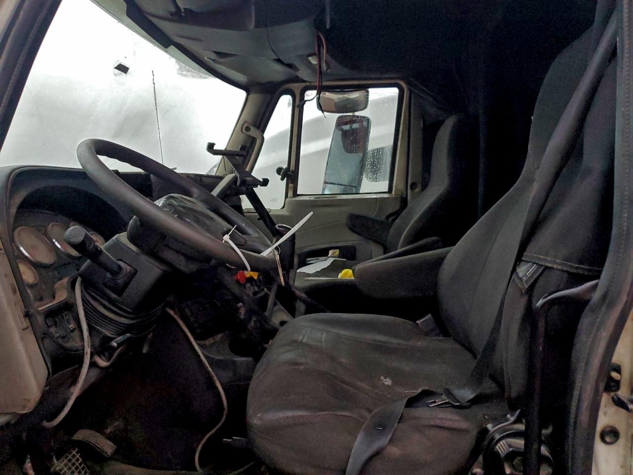 International Prostar Image 2