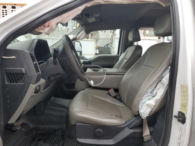 Ford F-450 Super Duty Image 10