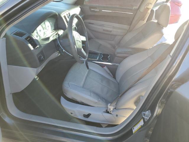 Chrysler 300 Touring Image 6