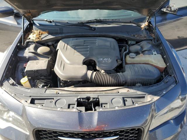 Chrysler 300 S Image 7