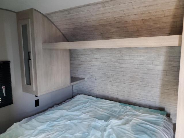 Coachmen Catalina Image 5