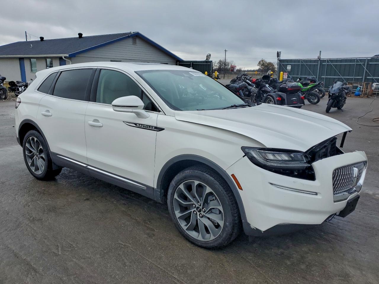 Lincoln Nautilus Reserve Image 12