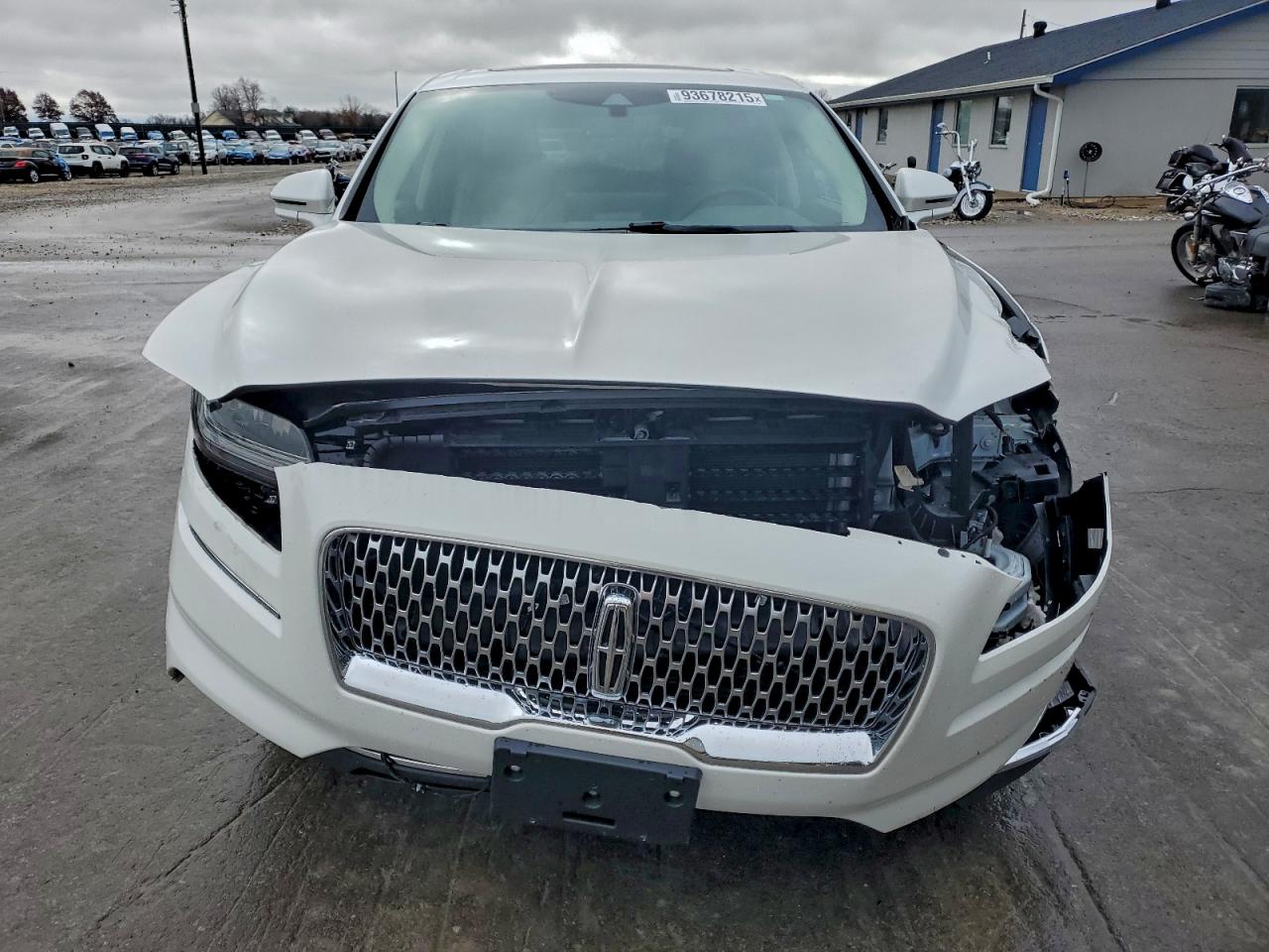 Lincoln Nautilus Reserve Image 3