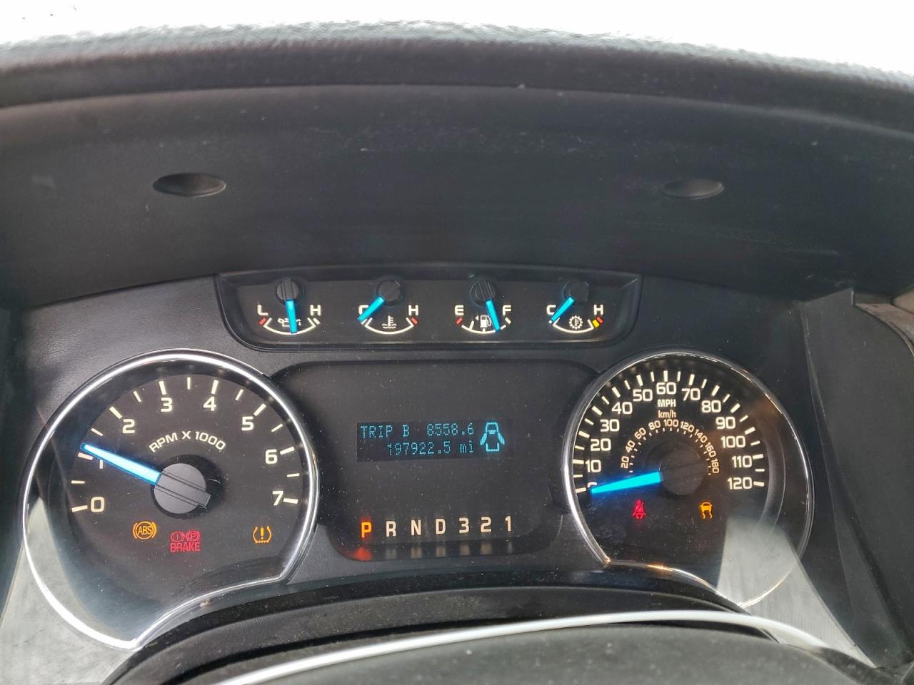 Ford F-150 Supercrew Image 12